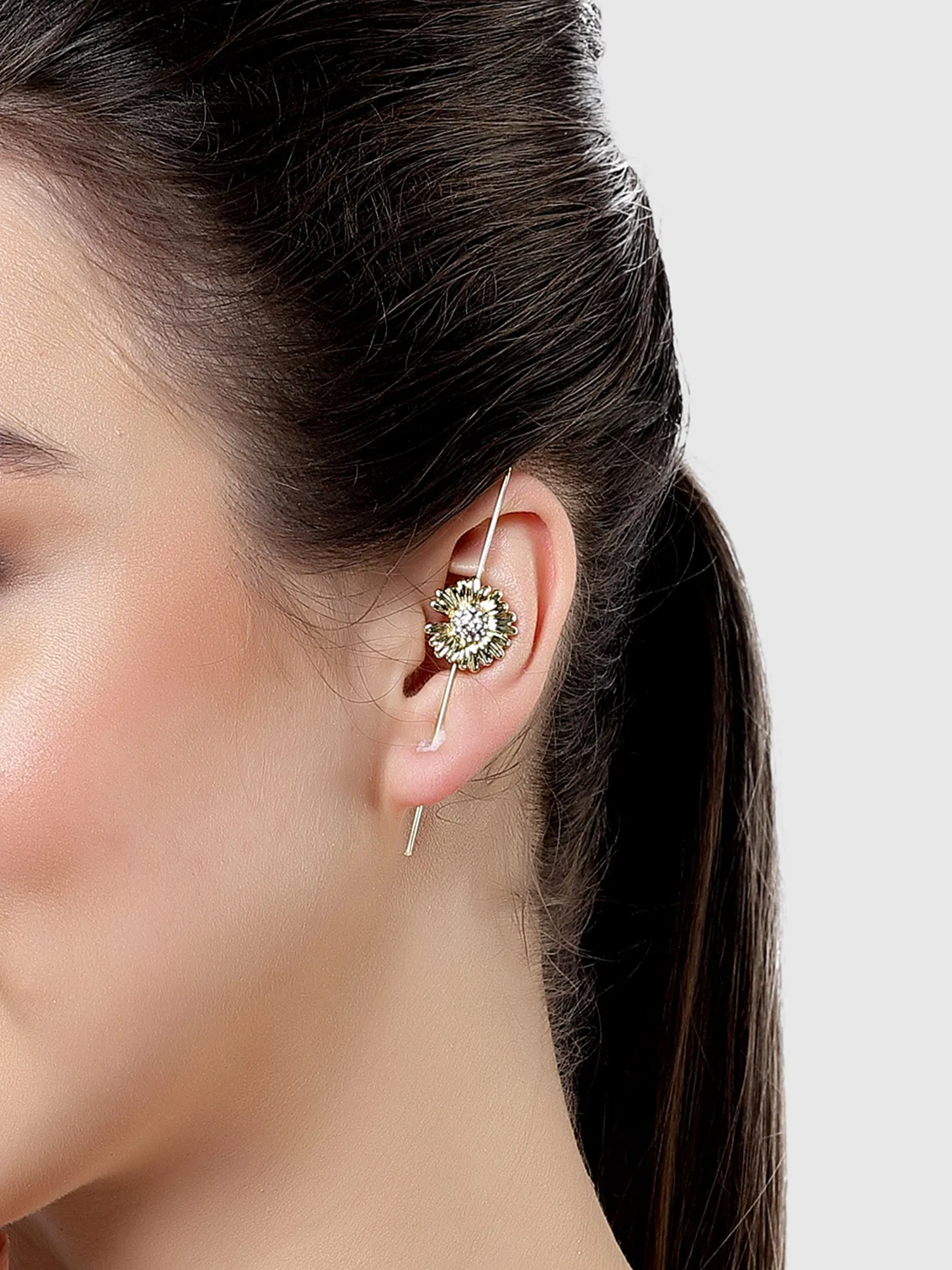 Bohey by KARATCART Gold Plated Floral Design Ear Cuffs for Women